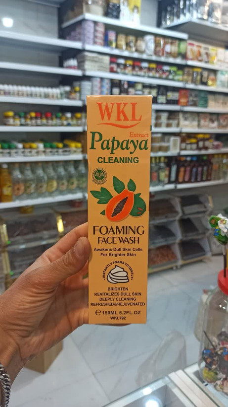 فوم شستشوی صورت براش دار پاپایا روشنکننده و احیاکننده پوست (وکالی) (عطاری آقای صادقی)